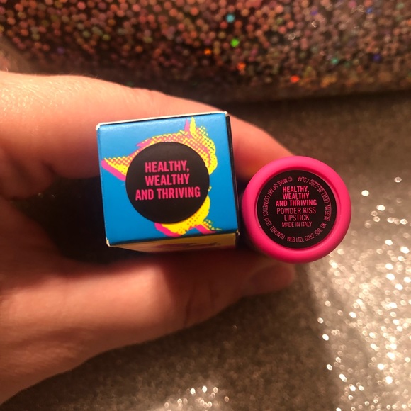 BNIB! MAC Powder Kiss Lipstick 💄 in Healthy, Wealthy and Thriving - Picture 3 of 7